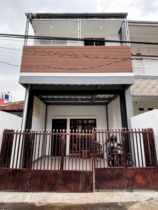 Di Kontrakan Rumah Strategis Di Cireundeu Ciputat Timur