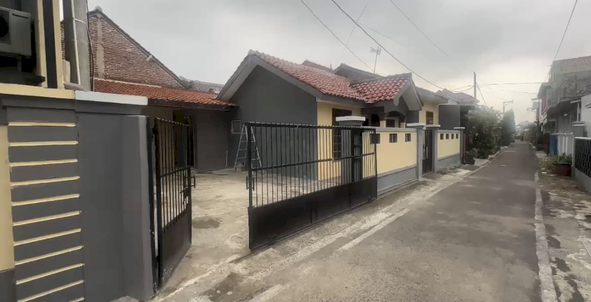 Dijual Rumah SHM Tempat Strategis di Slawi, Kab.Tegal