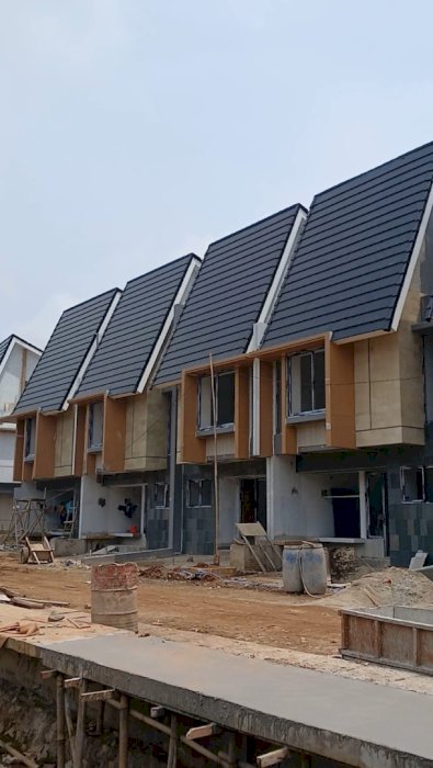 Rumah 2 Lantai 3KT/2KM di Serpong