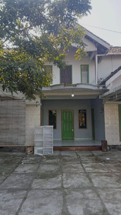Di Sewakan Rumah Besar Lokasi Strategis Di Sariharjo Sleman