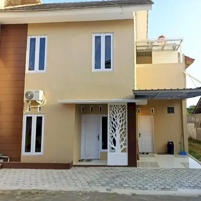 Dijual Rumah: Rumah dijual 2 Lt