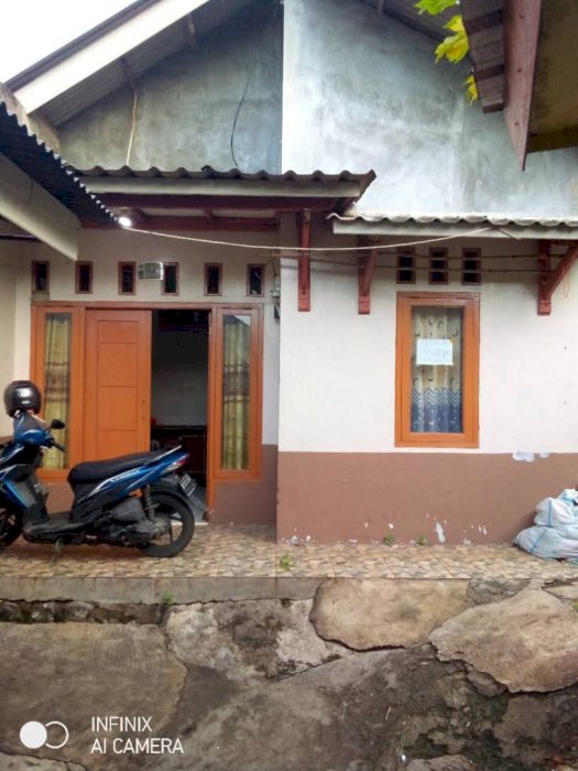 Dijual rumah mungil secondary akses mobil non carport