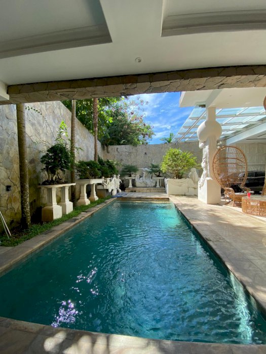 Di Jual Villa Mewah 3 Lantai Di Jimbaran Bali