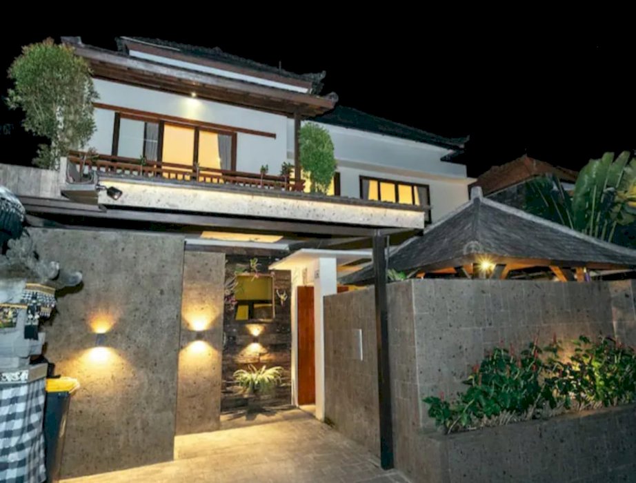 Di Jual Villa Tropis 2 Lantai Di Pererenan Badung Bali