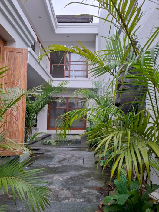 JUAL RUMAH MEWAH DI DALUNG LT2, luas tnh 150m2 Rp 2,5M