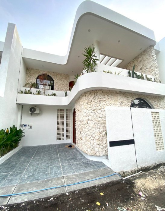 Di Jual Villa Baru 2 Lantai Di Umalas Bali