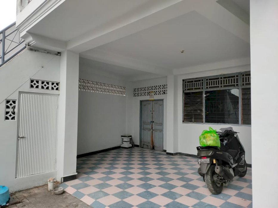 Dijual 3 KT 2 Kamar mandi Rumah di Perumahan depan Epic Centrum Mall