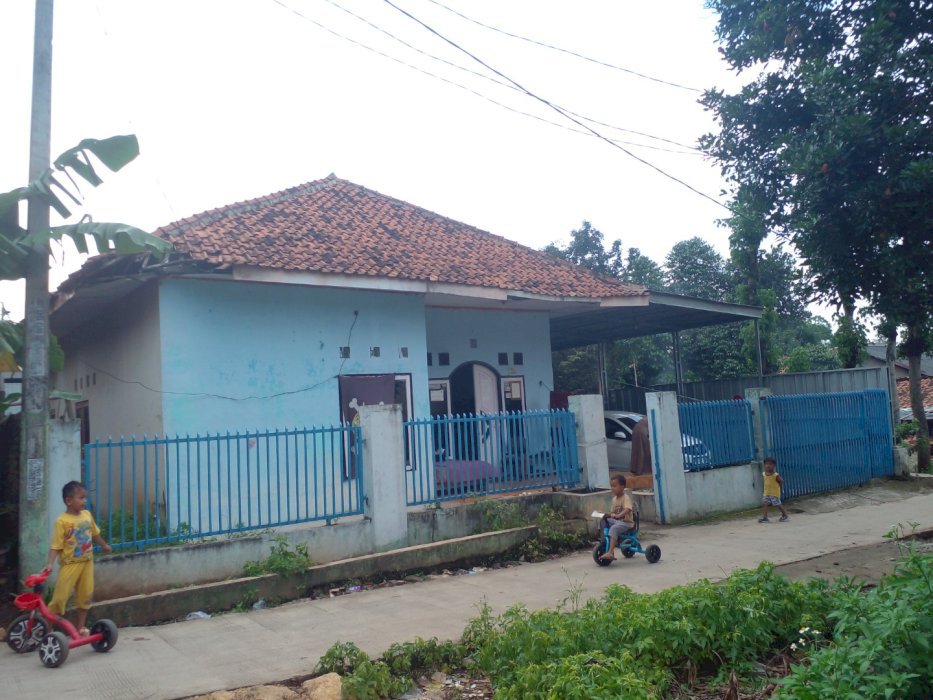 Tanah kampung sebelah kawasan MM2100