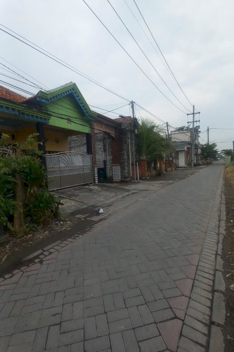 KOTA SURABAYA SEMEMI BELAKANG SMA NEGERI 12 POSISI HOK JALAN POROS 6 M