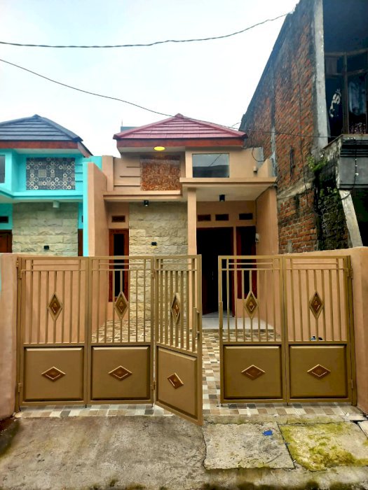 KOTA SURABAYA BARAT RUMAH BARU MODERN BELAKANG RS BUNDA KANDANGAN