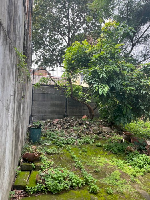 Rumah 2 lantai perum graha mutiara pengasinan rawalumbu
