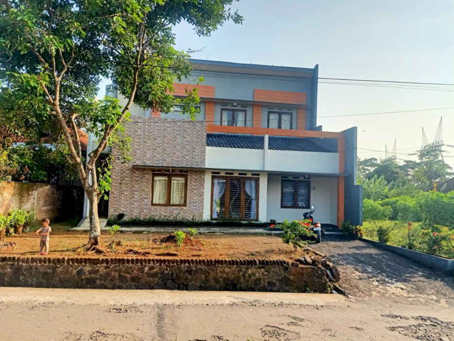 Dijual rumah ideal di kawasan lokasi strategis di cirebon