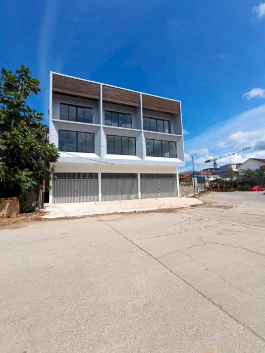 Dijual ruko 3 unit Gandeng golden land Batam kota