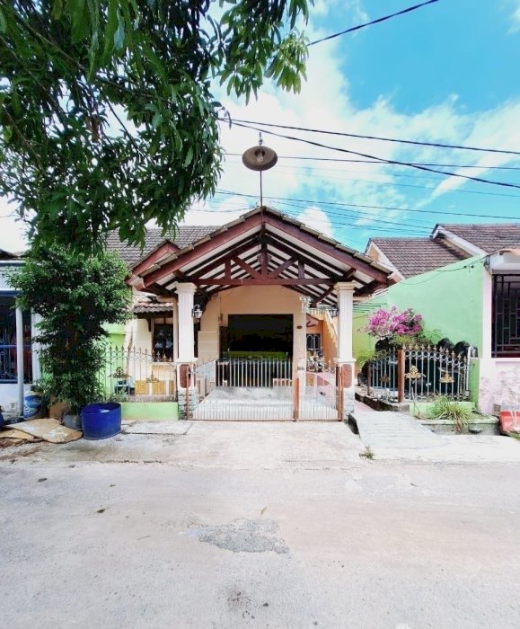 Dijual rumah serta kamar kost di citra Batam