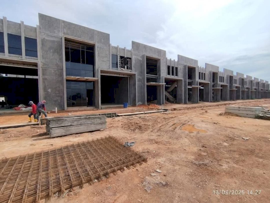 Dijual Gudang Kharisma Industrial Estate batu ampar