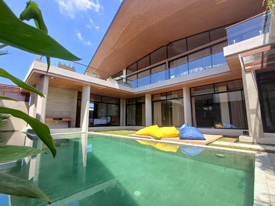 Di jual villa mewah view laut Sanur Bali