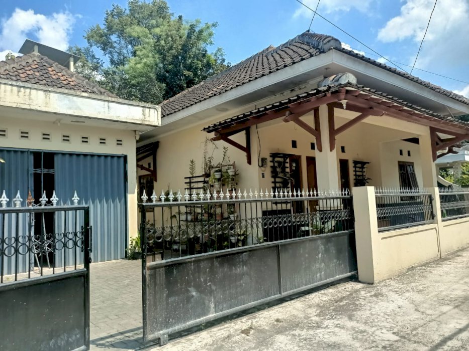 jual rumah lokasi strategis dengan berbagai keunggulan ngemplak sleman