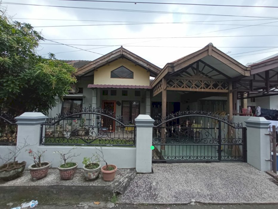 Rumah di jual komplek THI Medan