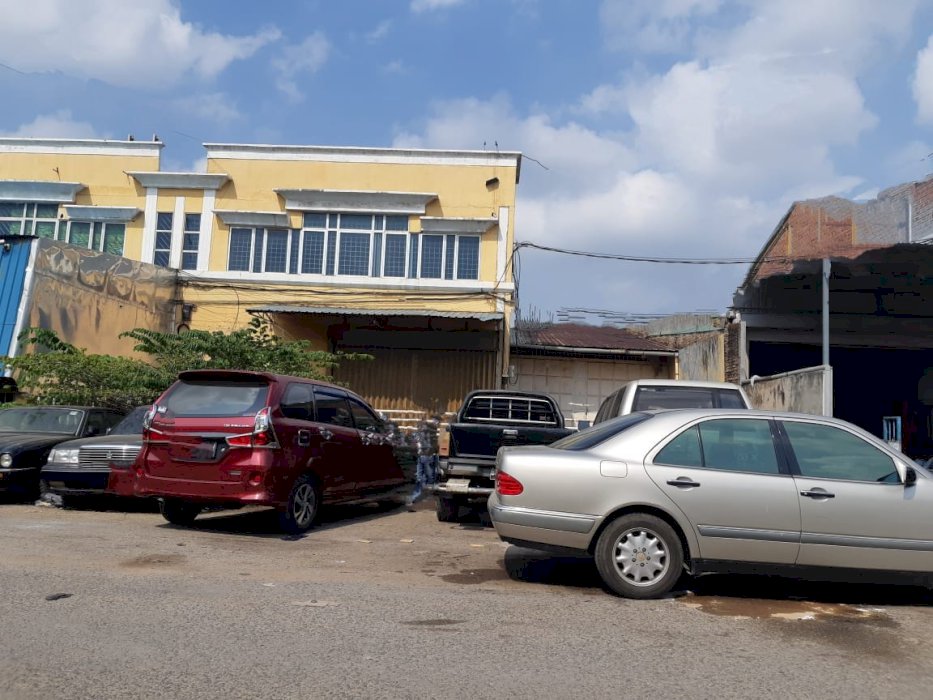 Dijual workshop/gudang sei panas