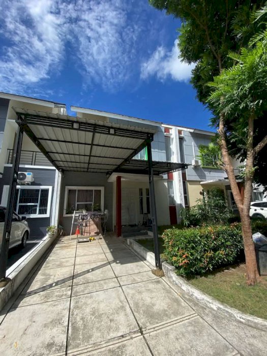 Dijual rumah mewah taman golf R.2 Sukajadi Batam center