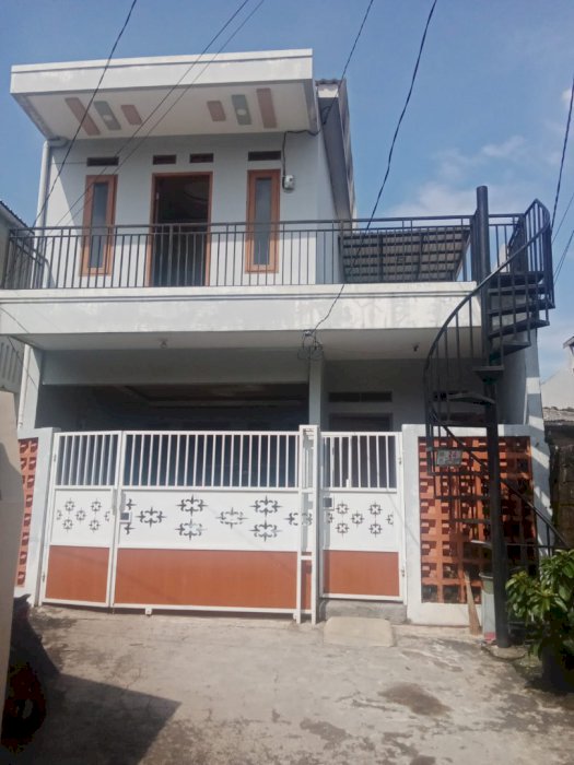 Rumah hunian nyaman strategis di Ciputat tangsel