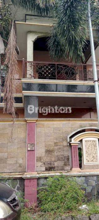 RUMAH IDAMAN SIAP HUNI 2 LANTAI DIJUAL CEPAT