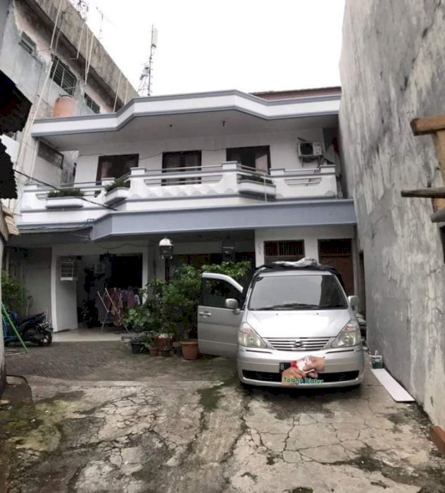 Dijual cepat rumah dengan halaman luas kebayoran baru jakarta selatan