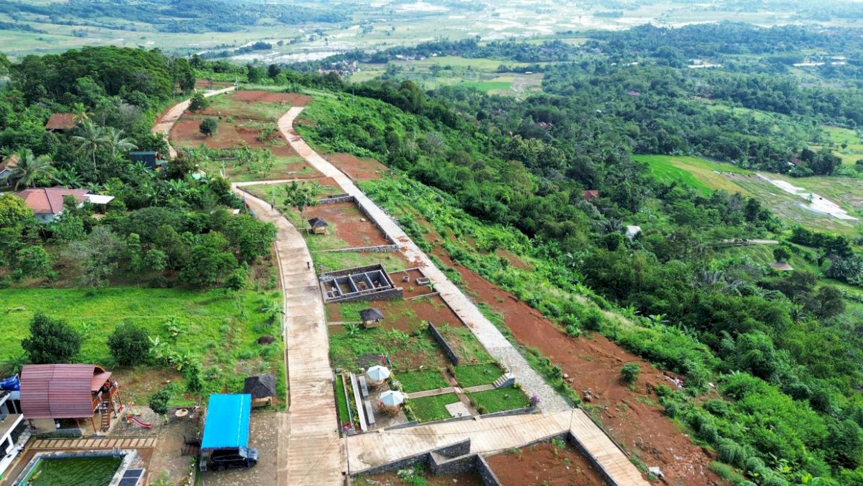 Tanah murah pinggir jalan masuk mobil 60jutaan/100m info 082123166640