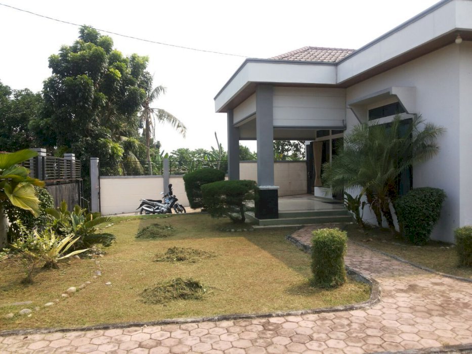 Dijual rumah cantik nyaman aman dengan lokasi strategis pekanbaru riau