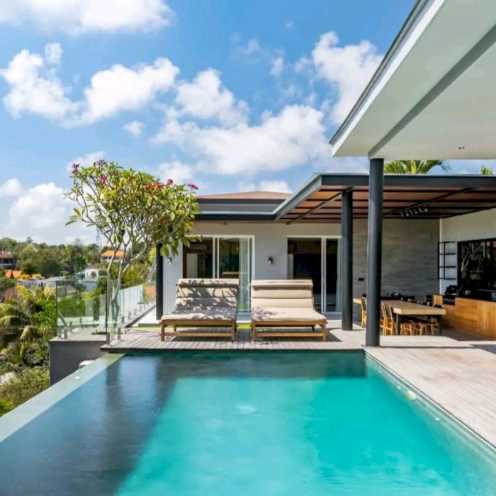 Di Jual Villa Mewah Lokasi Pecatu Kuta Selatan Bali