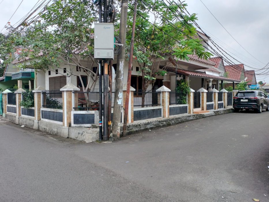 Dijual Rumah Tinggal Nyaman Aman SHM Di Pondok Gede Bekasi