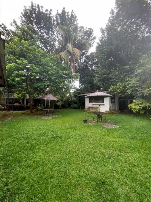 Rumah Dengan Halaman Luas Ragunan Jakarta Selatan