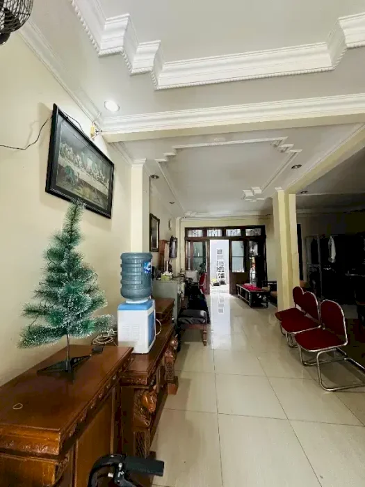 DIJUAL CEPAT RUMAH KOST di CEMPAKA PUTIH BARAT