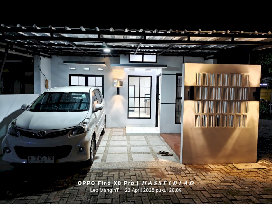 DIJUAL RUMAH CANTIK FASILITAS MENARIK LOKASI STRATEGIS  BEKASI