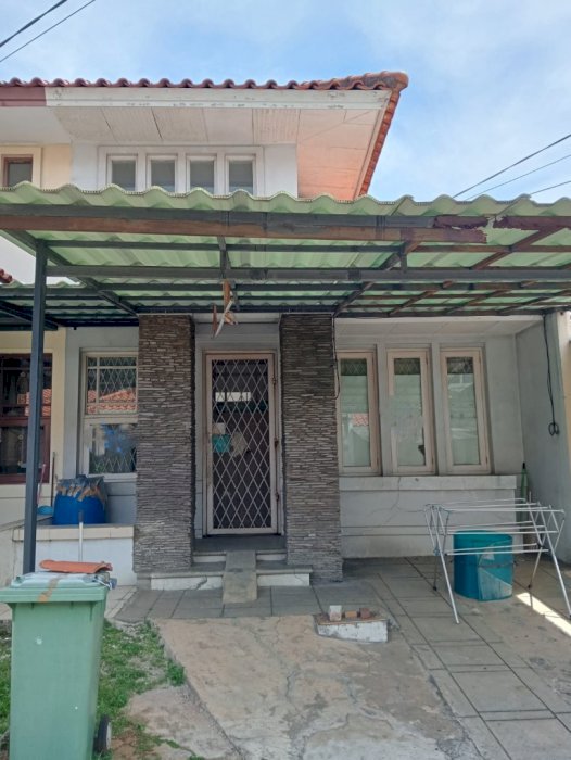 Dijual Rumah di Taman Parahyangan Lippo Karawaci