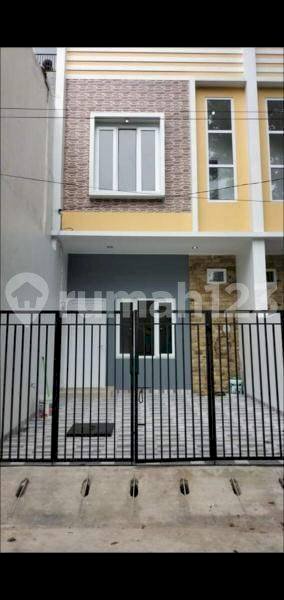 Jalan orange kelapa gading