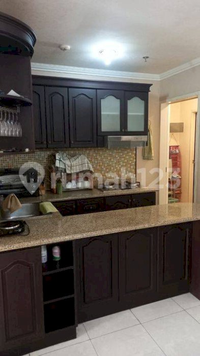 Dijual murah apartemen gading resort lt 8