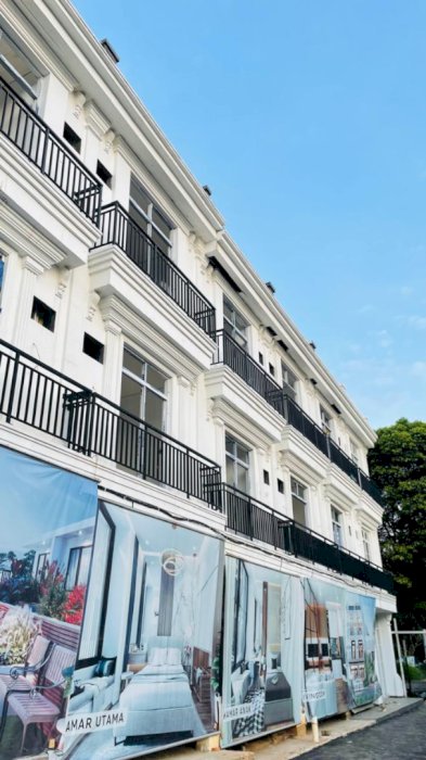 Jual rumah 3.5 lantai jaksel dekat tol