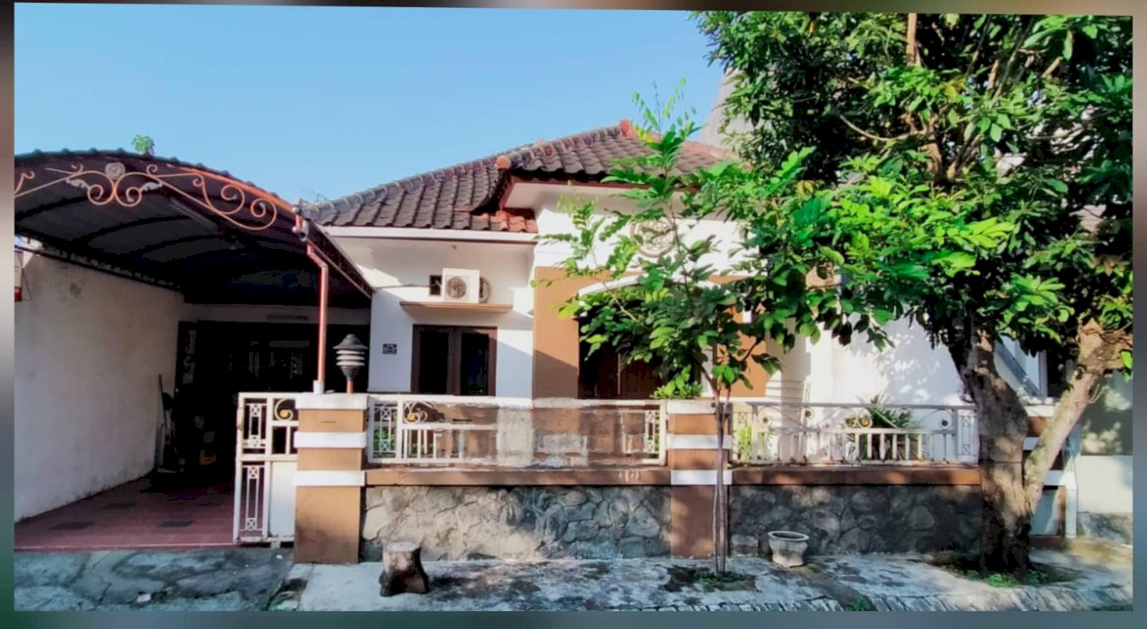 DiJual Rumah 2lt  di Istana Mentari