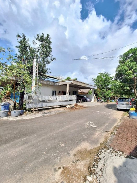 Dijual rumah dan tempat usaha bida asri Batam center