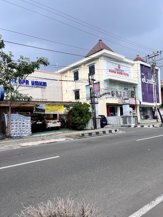 DIJUAL CEPAT GEDUNG KANTOR LOKASI DI JALAN BHAYANGKARA  KOTA SURAKARTA