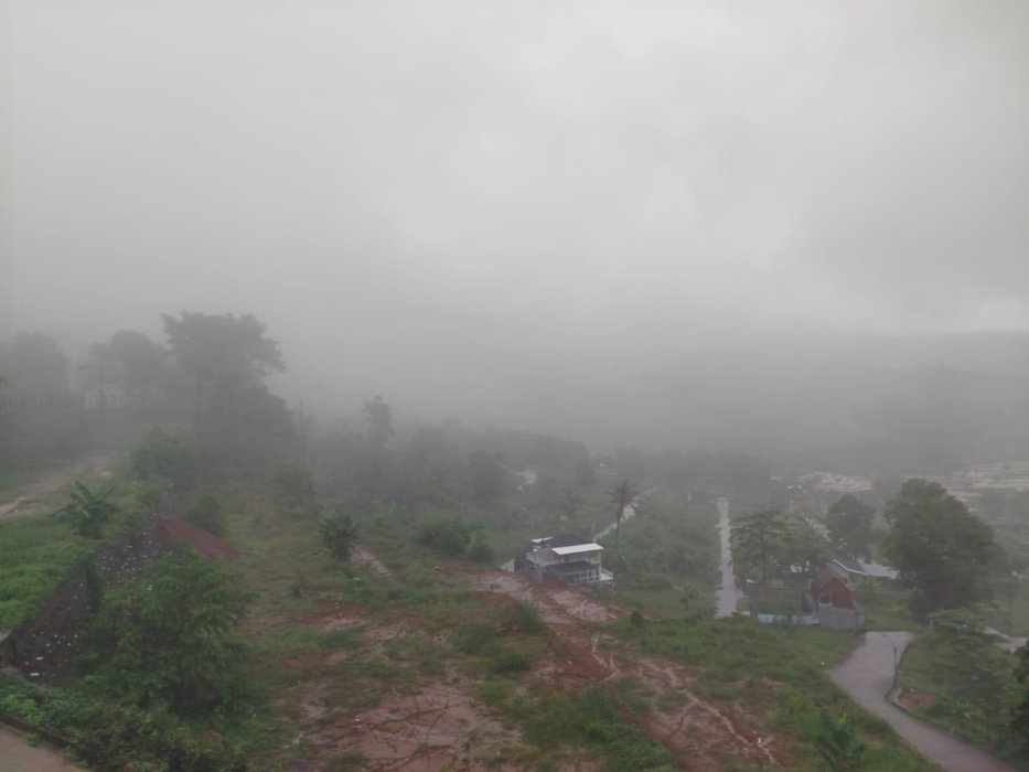 Jual BU tanah murah pinggir jalan cocok buat villa atau kebun di bogor