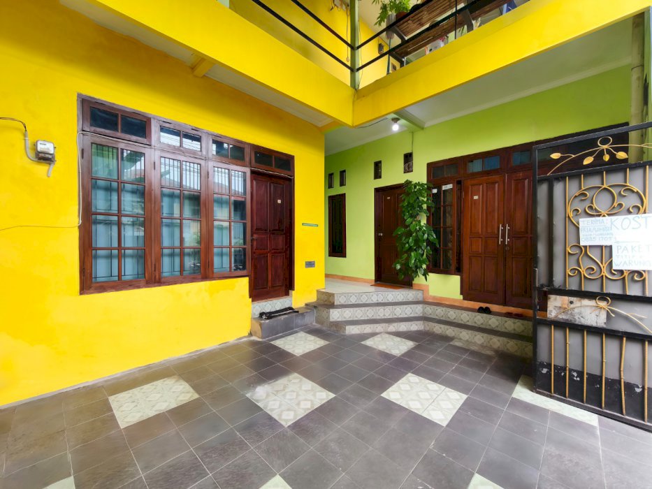 Kosan Siap Takeover – SHM + IMB, Lokasi Premium Cawang