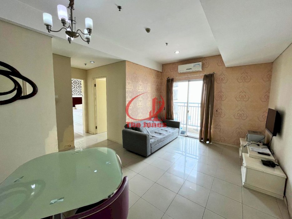 Sewa Apartemen Cosmo Terrace Thamrin City 2 BR Fully Furnished (0008)