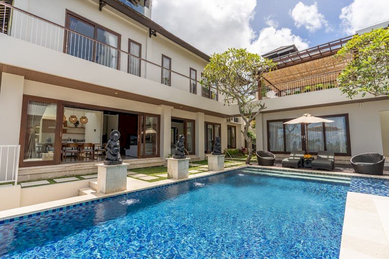 Jual Villa Mewah Lokasi Strategis Di Jimbaran Bali