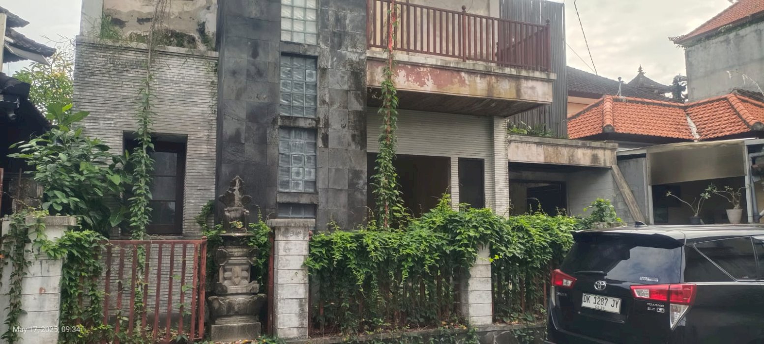 Di jual rumah murah 2 lantai di Trengguli Denpasar