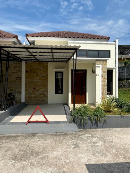 Rumah Dekat Tol Nagrak KOTWIS