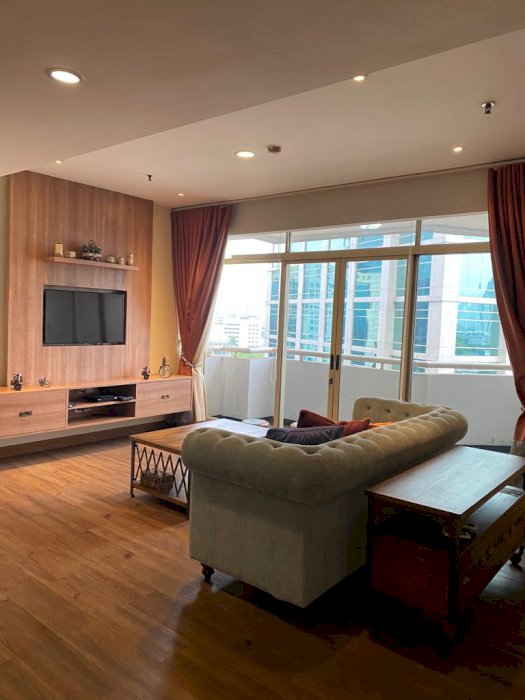 Sewa Apartemen Slipi Jakarta Barat - 2+1 Bedroom Full Furnished (0022)