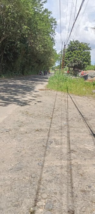 Dijual tanah nempel jalan kabupaten dilalui angkot