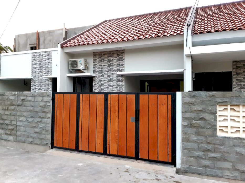 Dijual rumah cantik dan menarik bambu apus jakarta timur